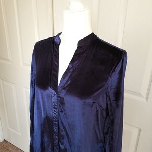 Velvet shirt by Mauve